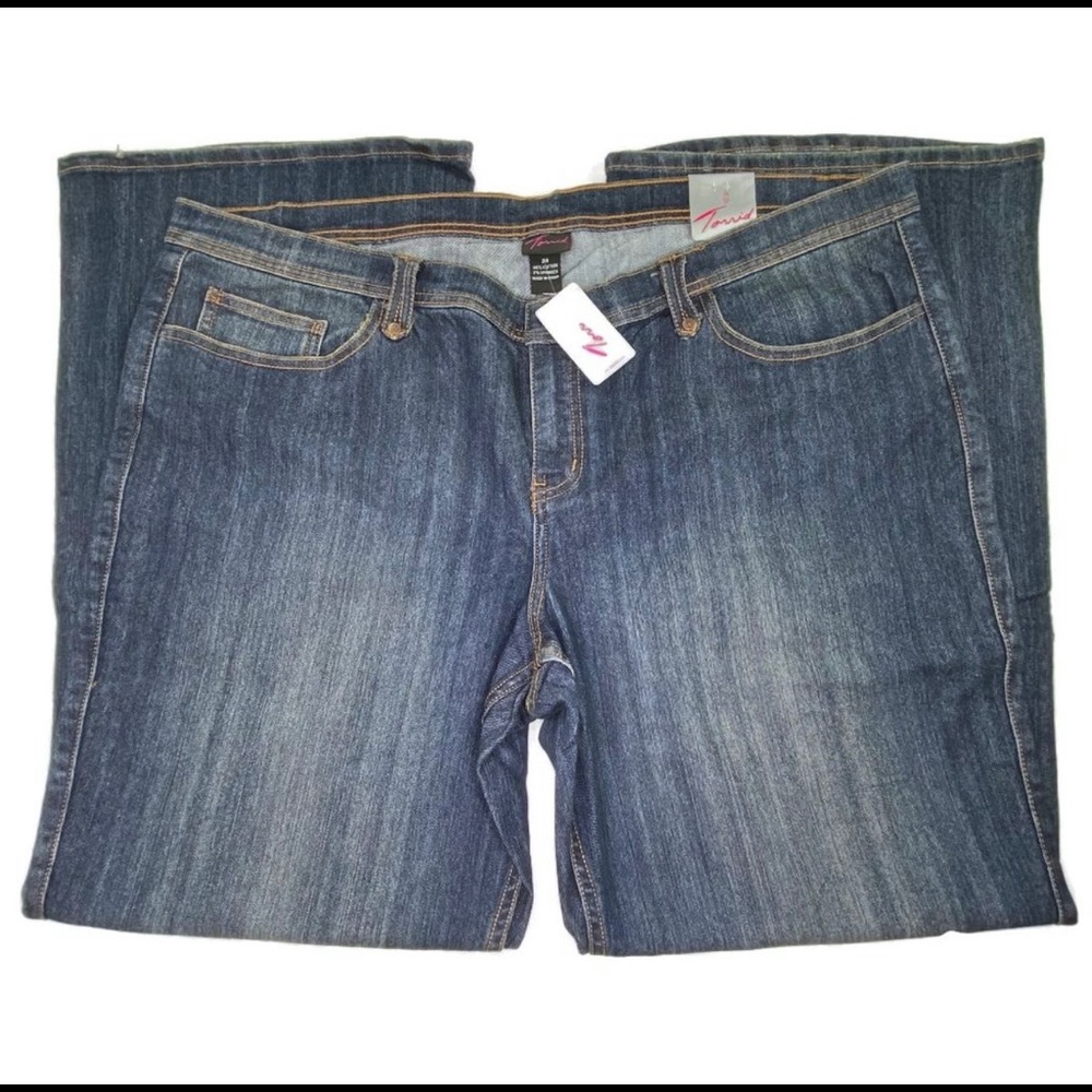 Torrid Dark Blue Wash Jeans size 24